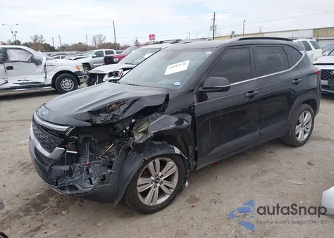 2021 Kia Seltos S z USA, uszkodzony, nr VIN KNDEU2AAXM7044596